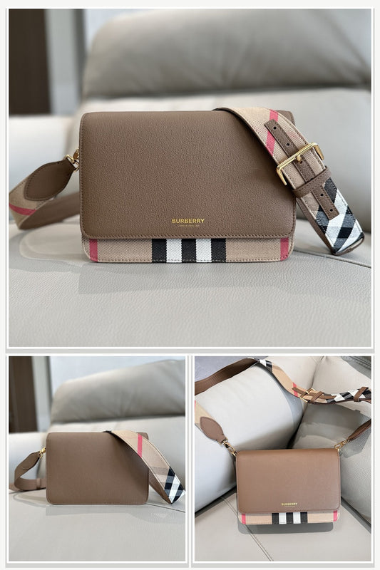 Burberry Bags 017