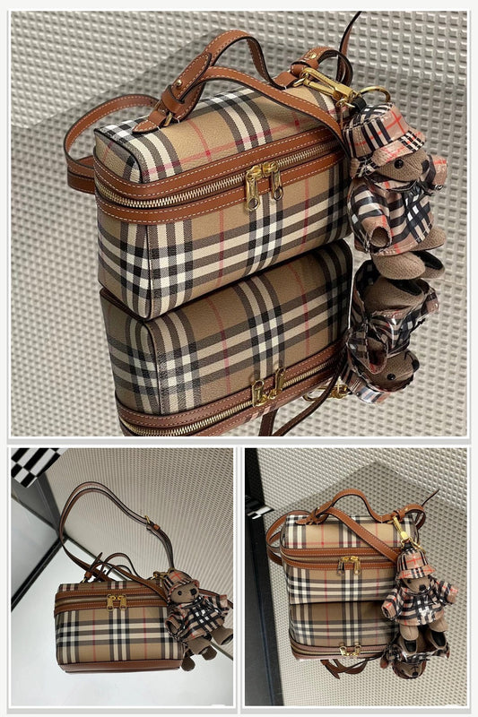 Burberry Bags 052