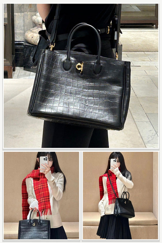 Burberry Bags 072