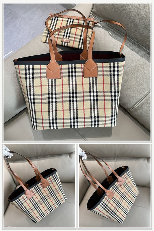 Burberry Bags 117