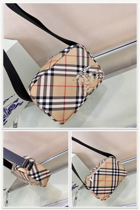 Burberry Bags 179