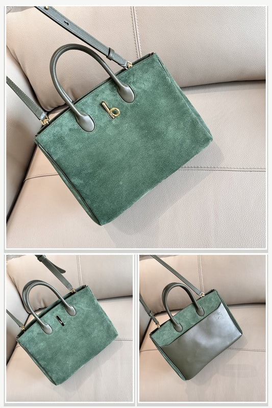 Burberry Bags 215