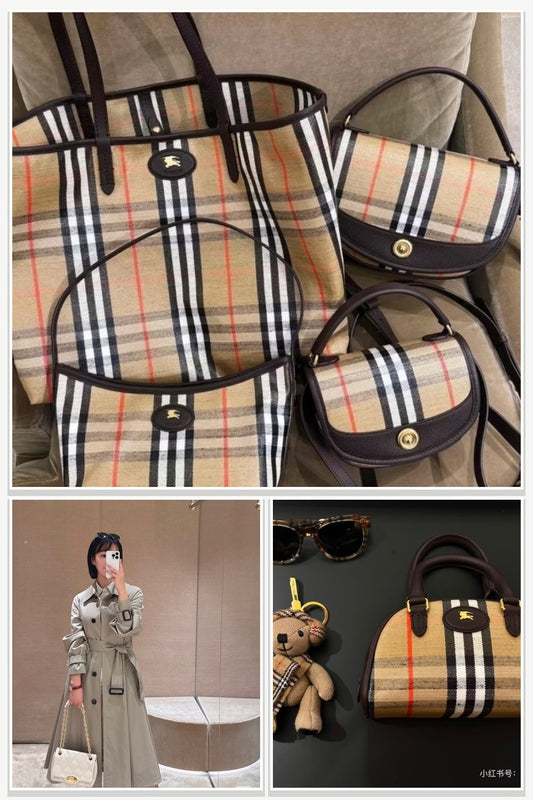 Burberry Bags 306