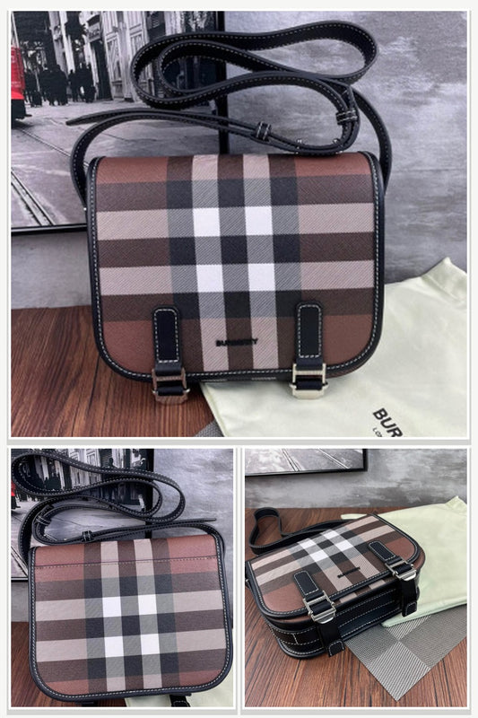 Burberry Bags 312
