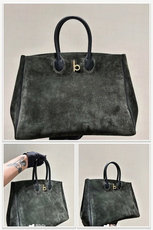 Burberry Bags 345