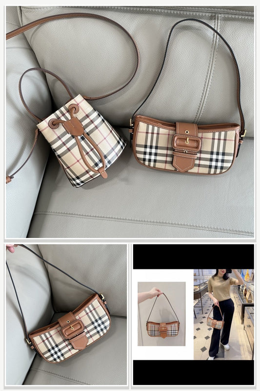 Burberry Bags 390