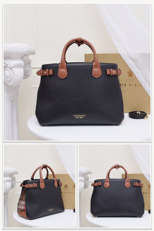 Burberry Bags 443